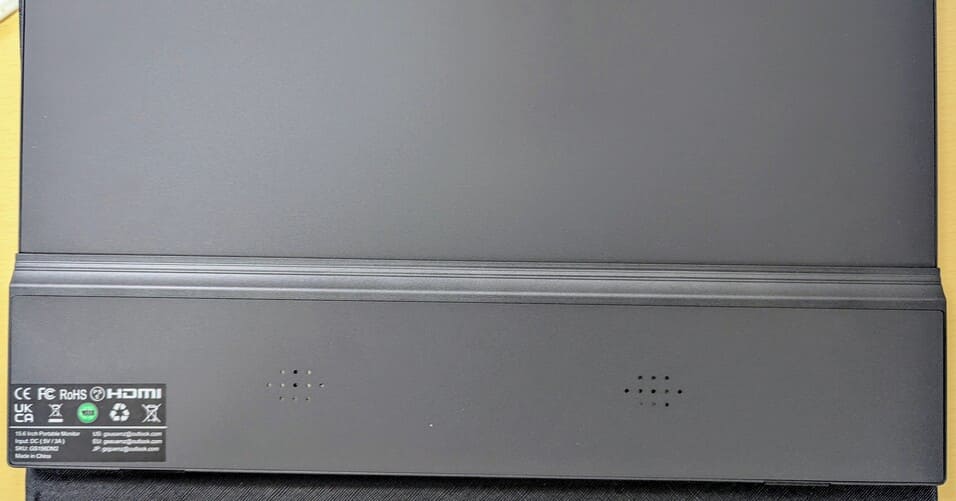 156DM-2Dの内蔵ステレオスピーカー