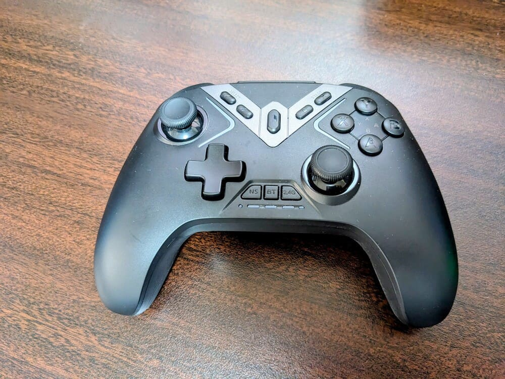 ゲーム用コントローラーの画像